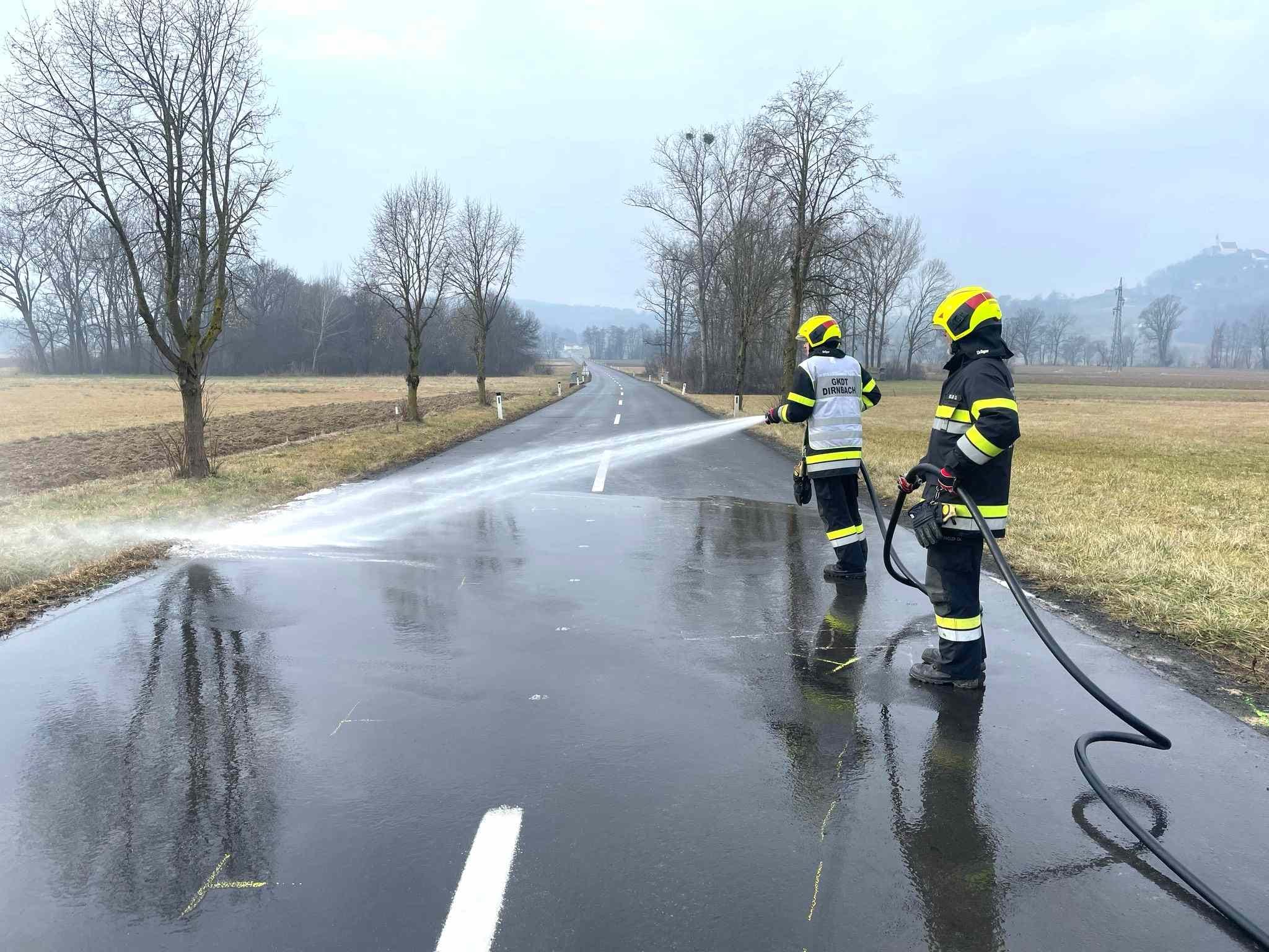 T10 – Schwerer Verkehrsunfall Karbach