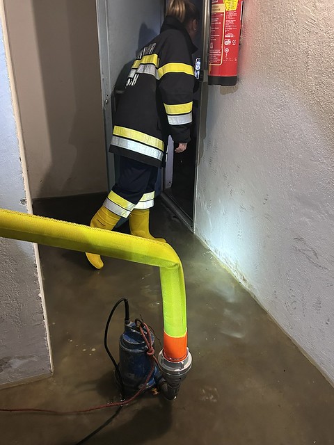 Stiller Alarm für die FF Dirnbach: Pumparbeiten, Keller unter Wasser
