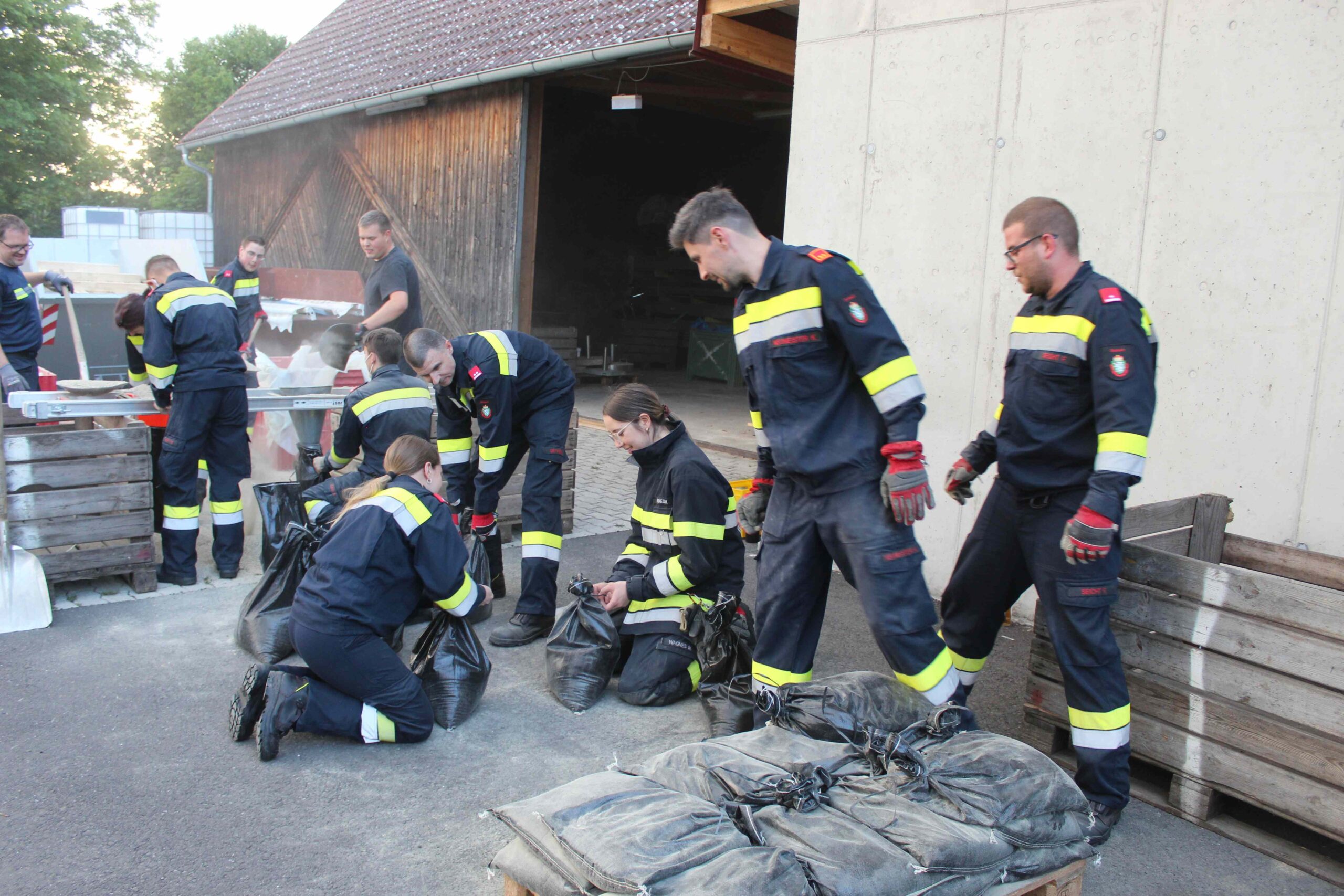Übung: Hochwasser und Unwetter