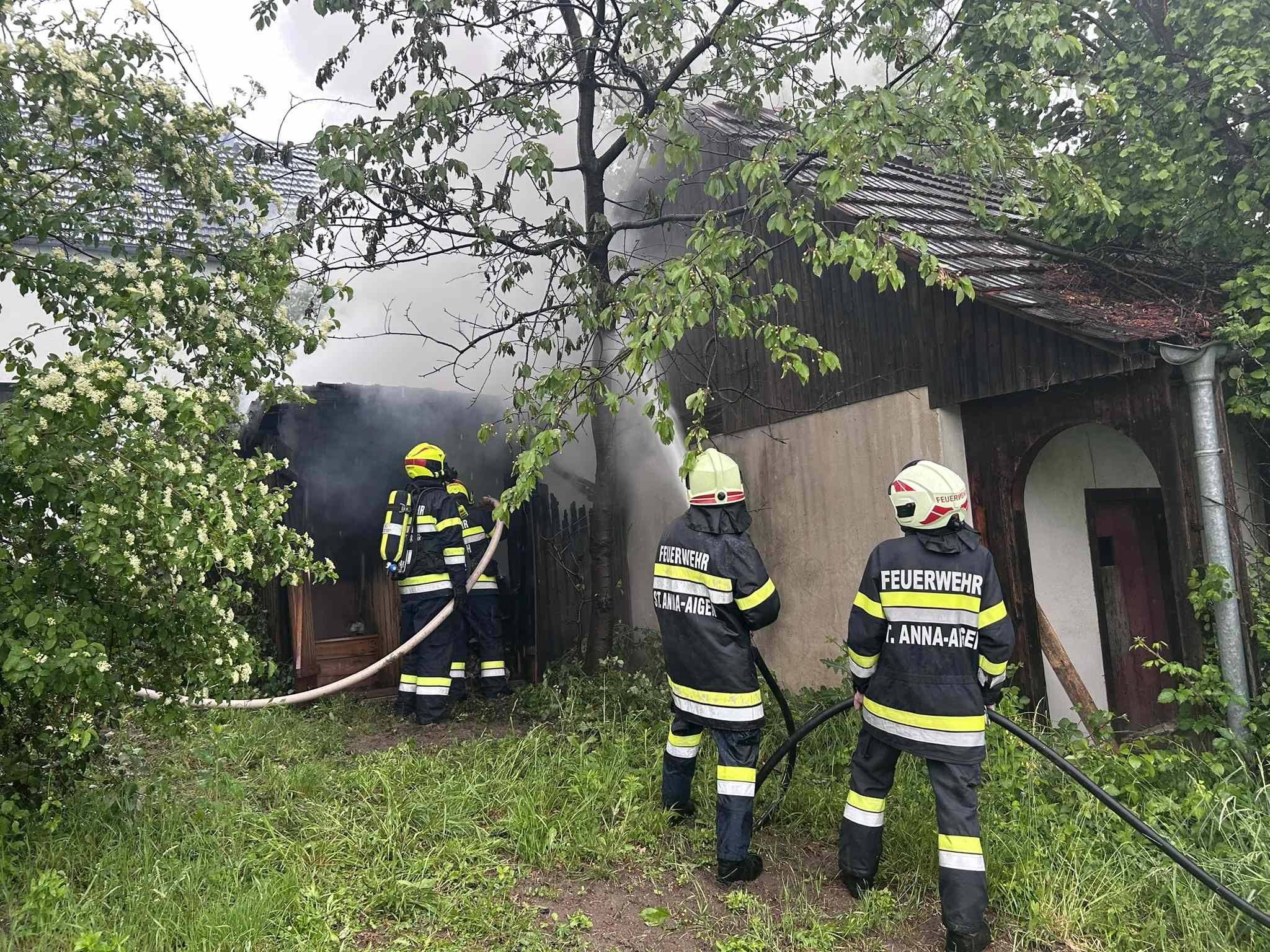 B10-Keller-Garagen-Brand /Kellerstöckl / Frutten-Gießelsdorf