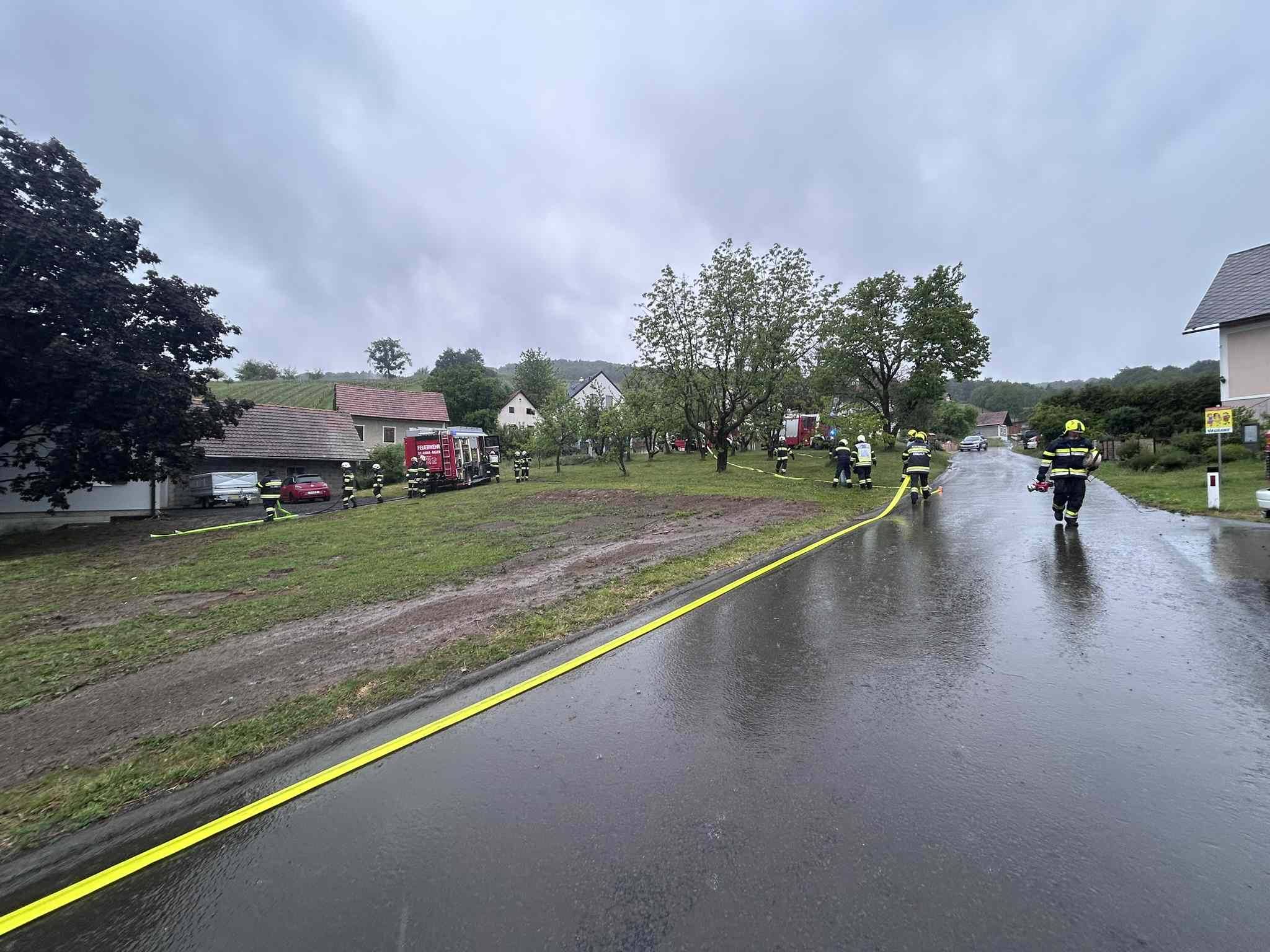 B10-Keller-Garagen-Brand /Kellerstöckl / Frutten-Gießelsdorf